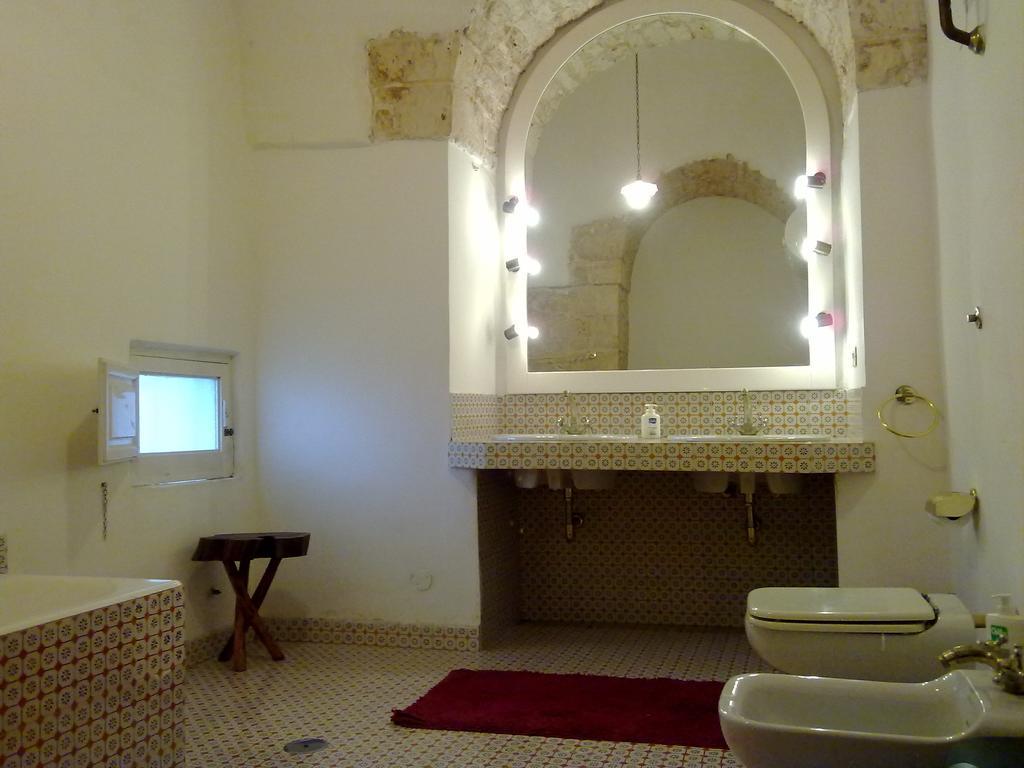 نوتشي Masseria Murgia Albanese الغرفة الصورة